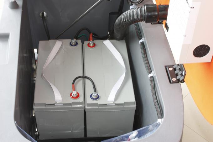De grote Gang van de Watertank achter Vloergaszuiveraars staat Schuim Vrije Detergent Machine toe 0